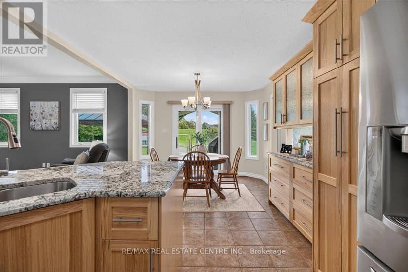 515 Woodward Drive — photo 16 of 40