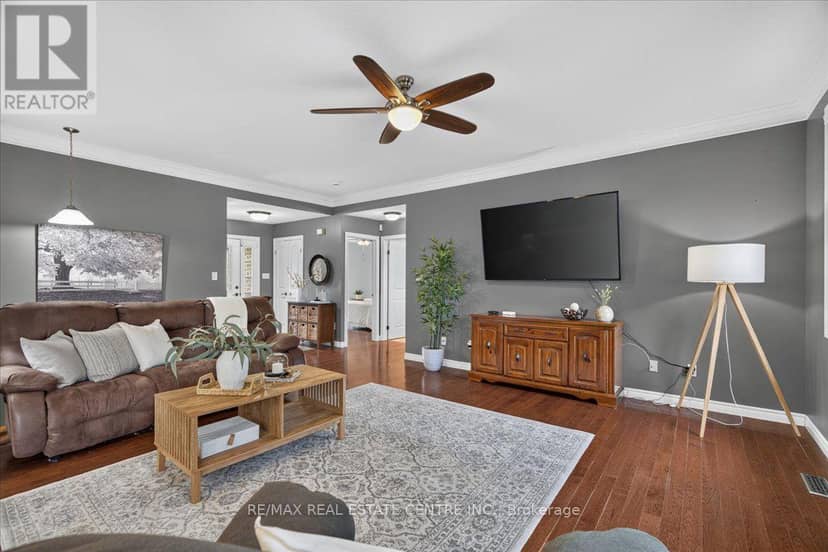 515 Woodward Drive, Strathroy-Caradoc, photo 8