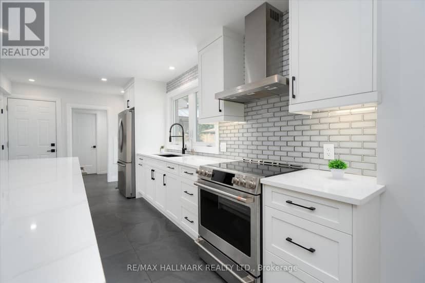 119 Charlotte Place — photo 11 of 38