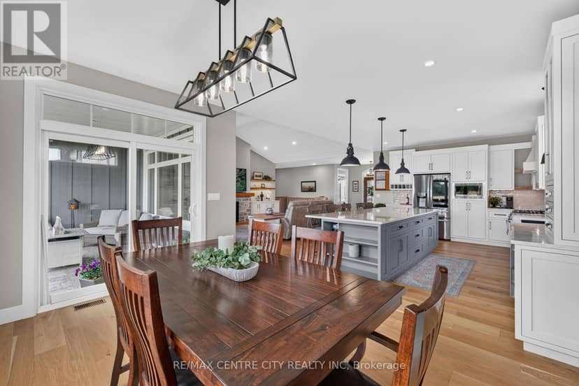124 Lila Street — photo 19 of 40