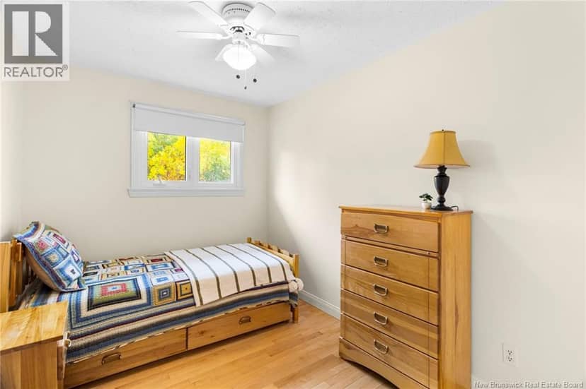 106 Hemlock Avenue — photo 23 of 40