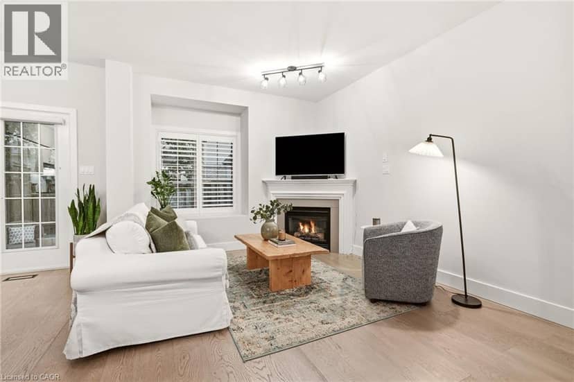 1361 STEPHENSON Drive — photo 10 of 40