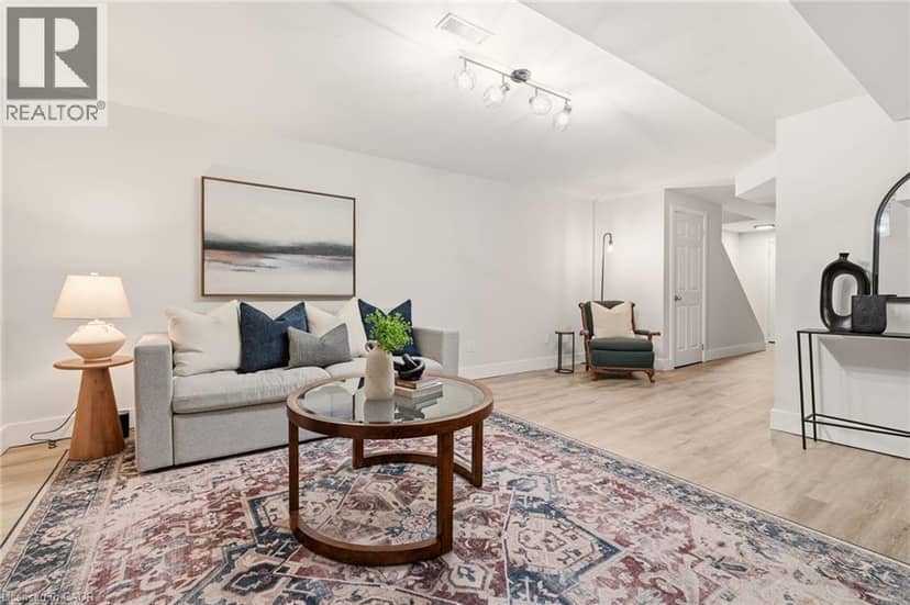 1361 STEPHENSON Drive — photo 39 of 40