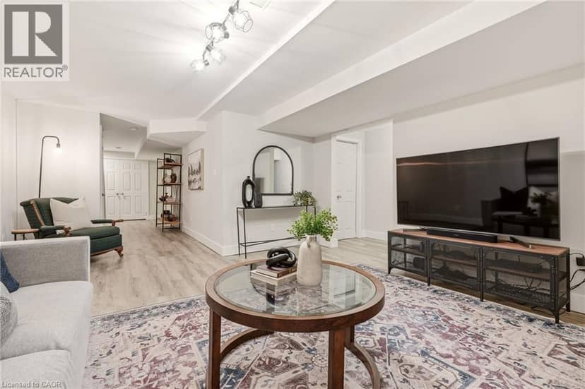 1361 STEPHENSON Drive — photo 40 of 40
