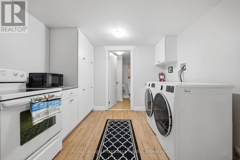 51 Selena Avenue — photo 29 of 40