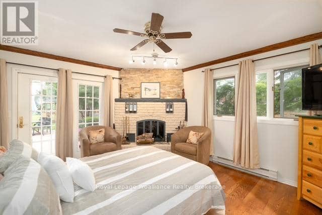 51 Selena Avenue — photo 36 of 40