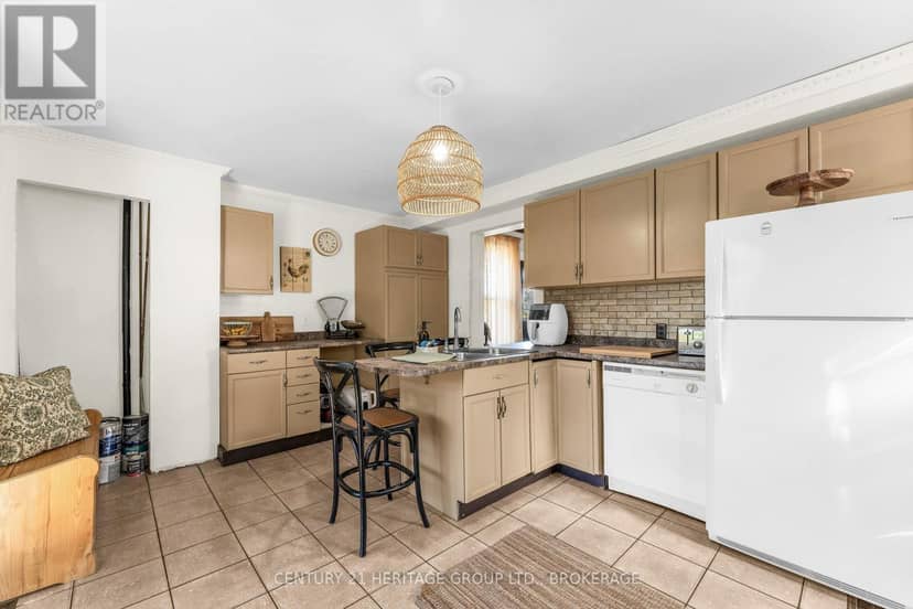 86 Concession Street — photo 17 of 40