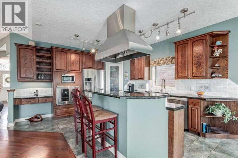 1001 East Chestermere Drive — photo 16 of 40
