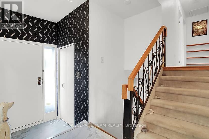 31 Ross Street — photo 18 of 40