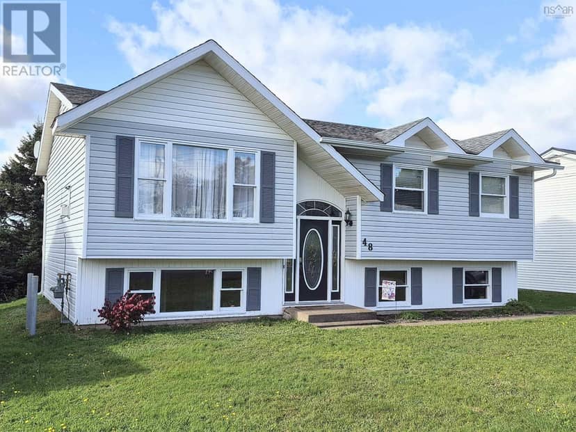 48 Townshend Avenue, Amherst
