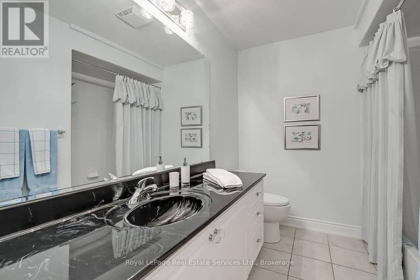 207 Tawny Crescent — photo 27 of 40