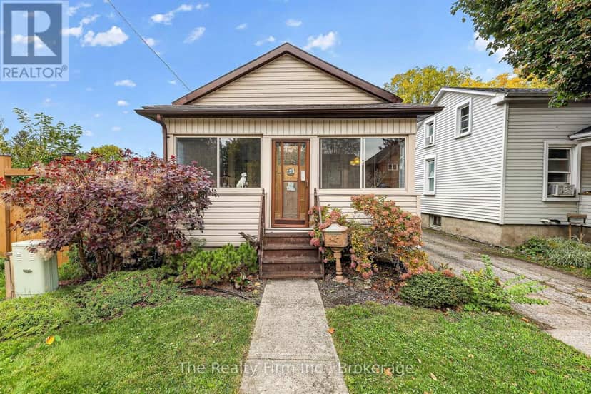 741 Nelson Street, Woodstock