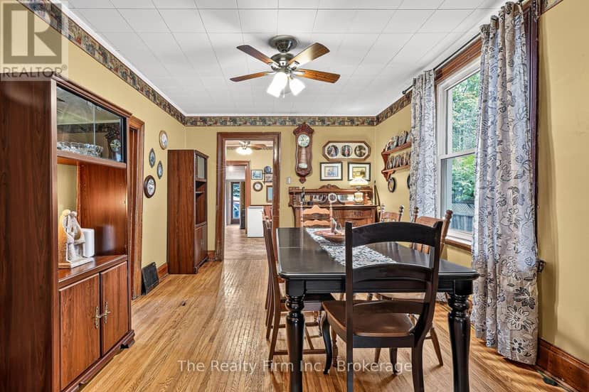 741 Nelson Street — photo 14 of 40