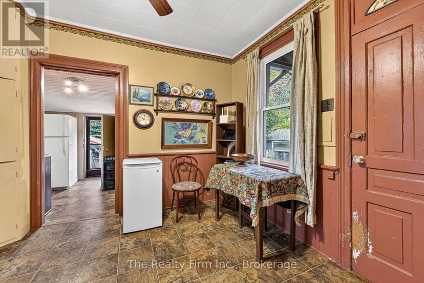 741 Nelson Street — photo 16 of 40