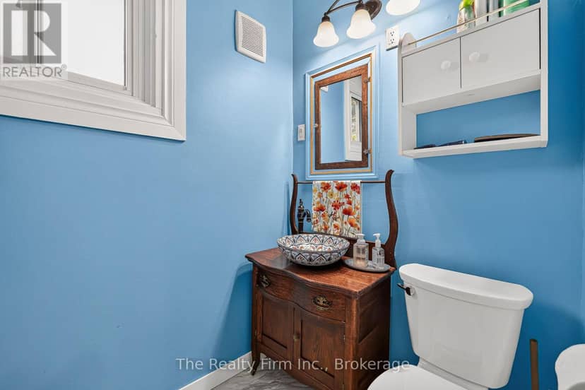 741 Nelson Street — photo 25 of 40