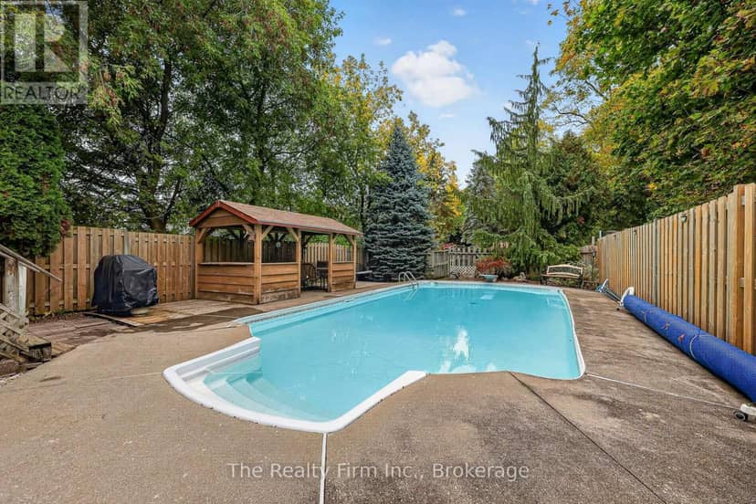 741 Nelson Street, Woodstock, photo 5