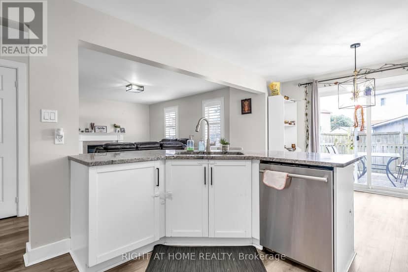 635 Longworth Avenue — photo 10 of 24