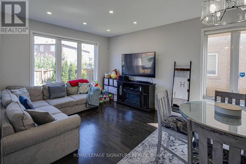 1832 Misthollow Drive — photo 16 of 40