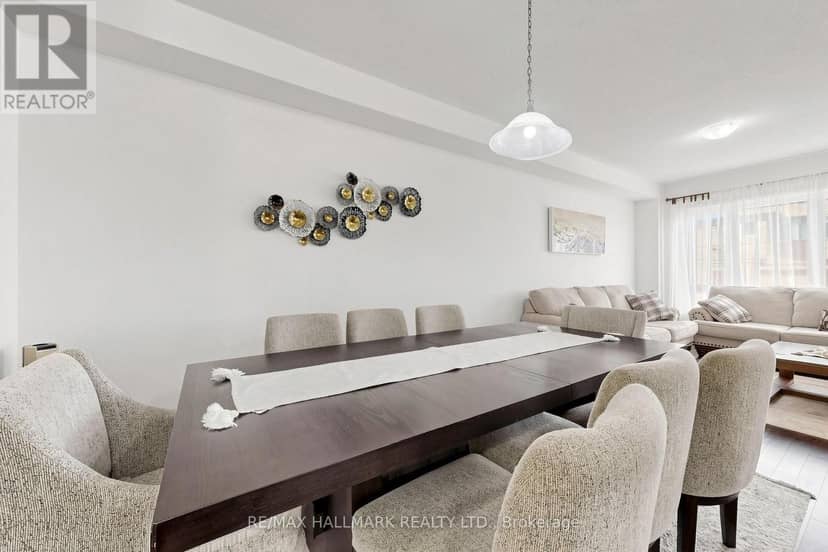 37 Velvet Drive — photo 21 of 40