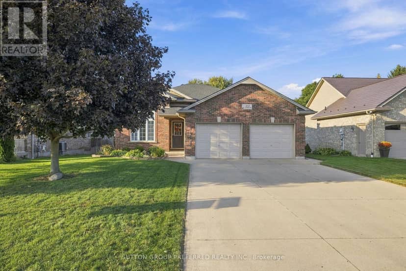 20 Turnberry Drive, Thames Centre, photo 2