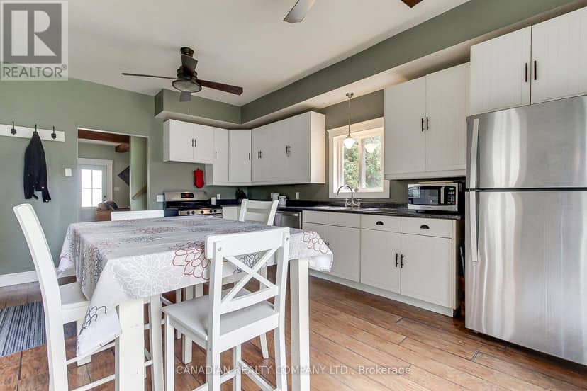 59 Johnston Street, Georgina, photo 7