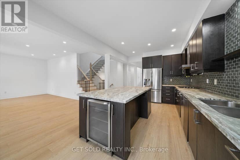 5 Ravine Edge Drive — photo 13 of 40