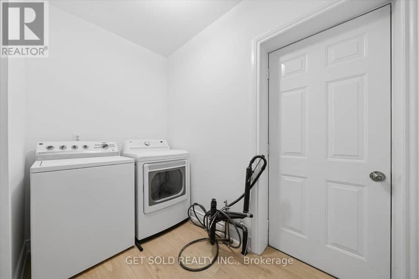 5 Ravine Edge Drive — photo 21 of 40