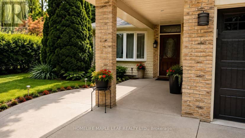20 Brookfield Court, Markham, photo 2