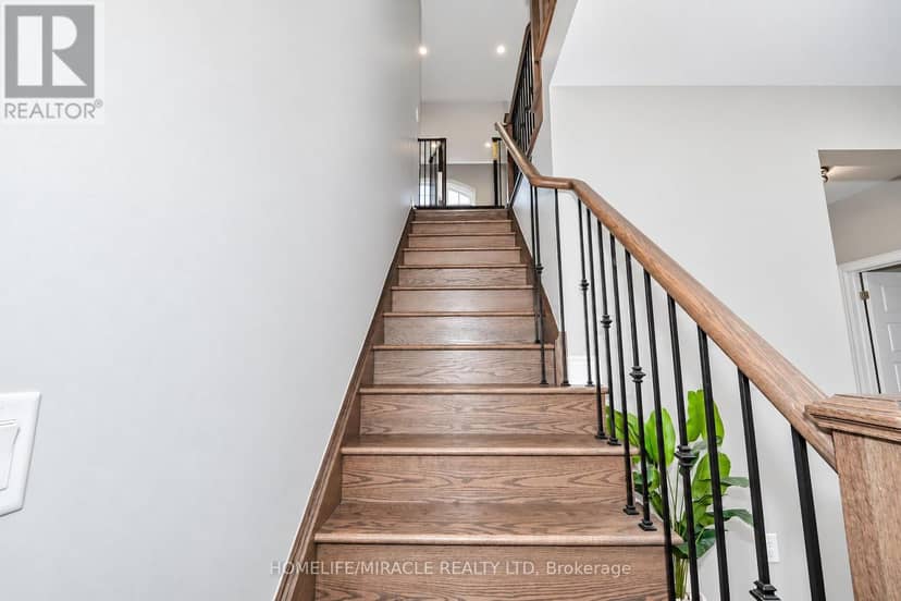 95 Scarlet Way — photo 37 of 37