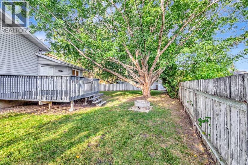 4610 31 Street Close — photo 32 of 40