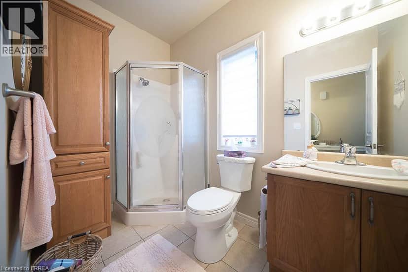15 MILLCROFT Drive — photo 10 of 29