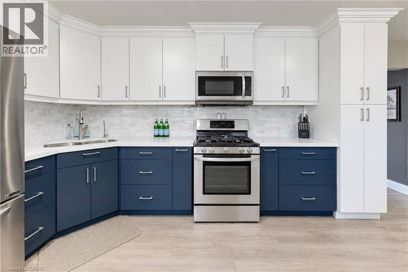 87 BOND Street — photo 11 of 40