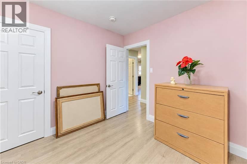 87 BOND Street — photo 21 of 40