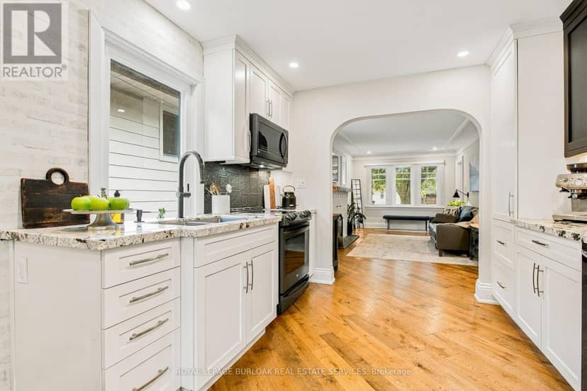 960 Shadeland Avenue — photo 16 of 40