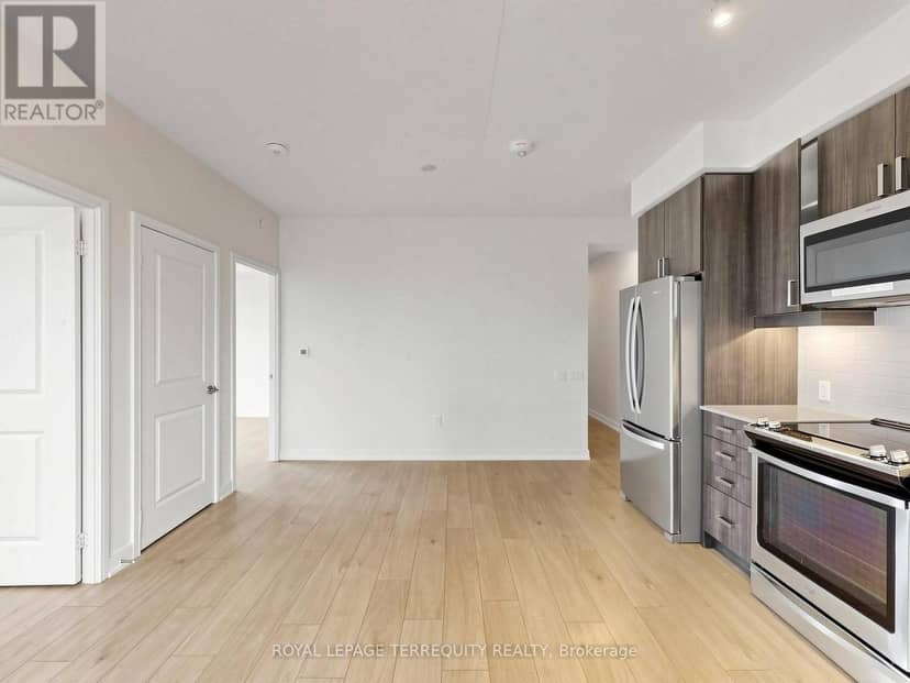2509 - 8 Nahani Way — photo 13 of 40