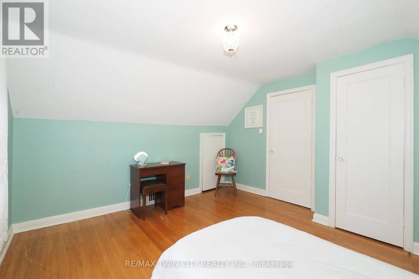 44 Ruby Street — photo 24 of 40