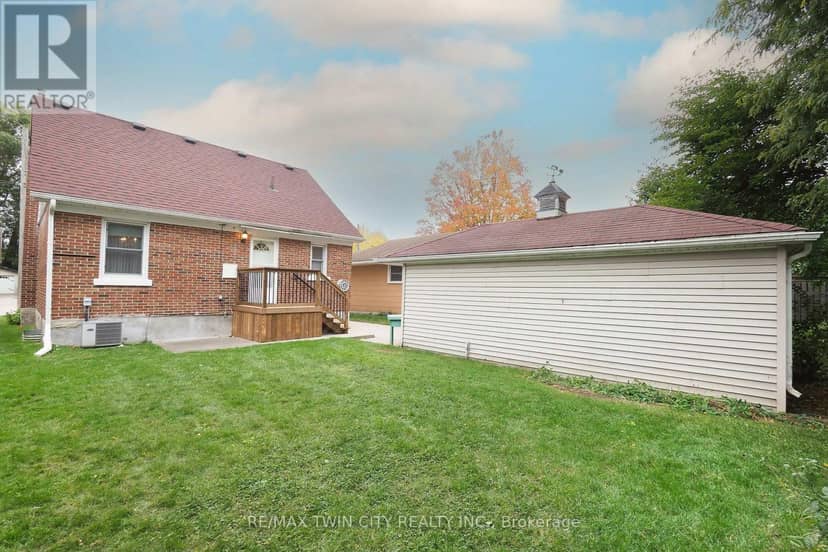 44 Ruby Street — photo 34 of 40