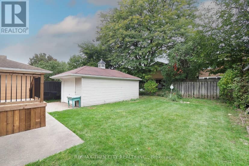 44 Ruby Street — photo 35 of 40