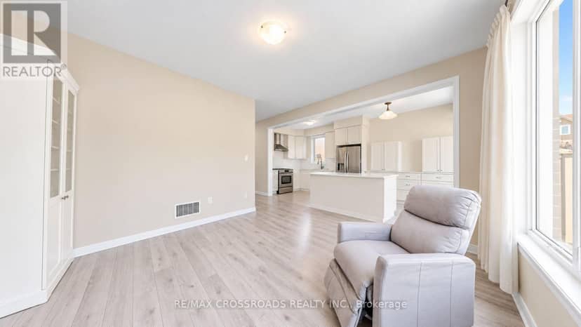 1754 Hayden Lane — photo 15 of 32