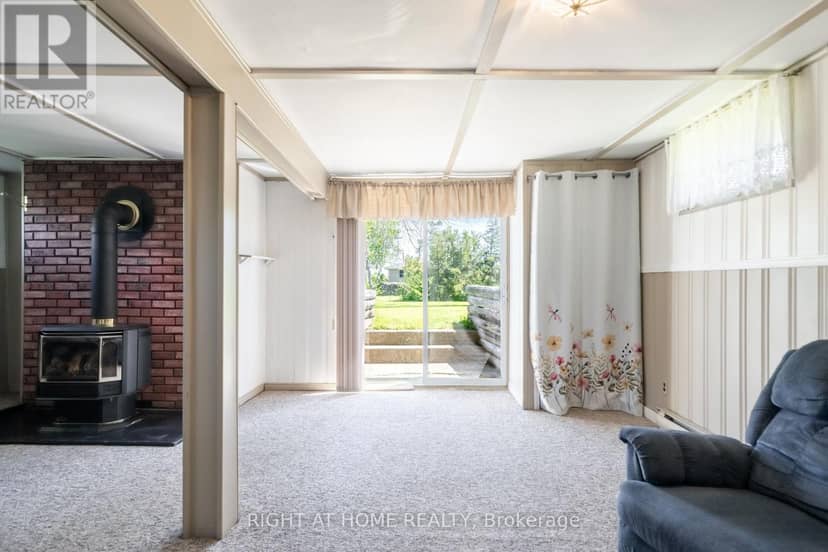 4654 McNeil Street — photo 23 of 40