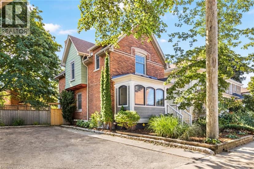 17 GERRARD Street — photo 1 of 35