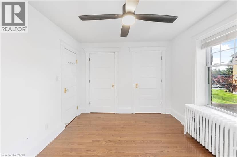 17 GERRARD Street — photo 18 of 35