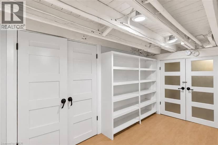 17 GERRARD Street — photo 31 of 35