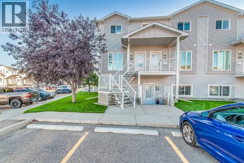 364 Northlands Pointe  NE, Medicine Hat, photo 2