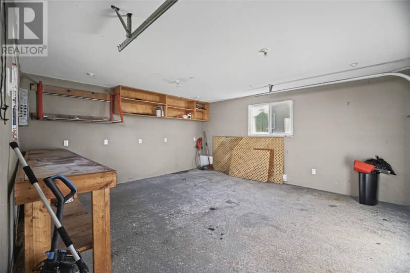 20 Blomidon Street — photo 24 of 25