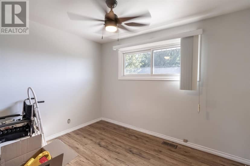 636 Cooper ST — photo 12 of 35