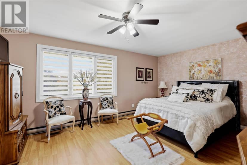305 Reid ST — photo 16 of 40