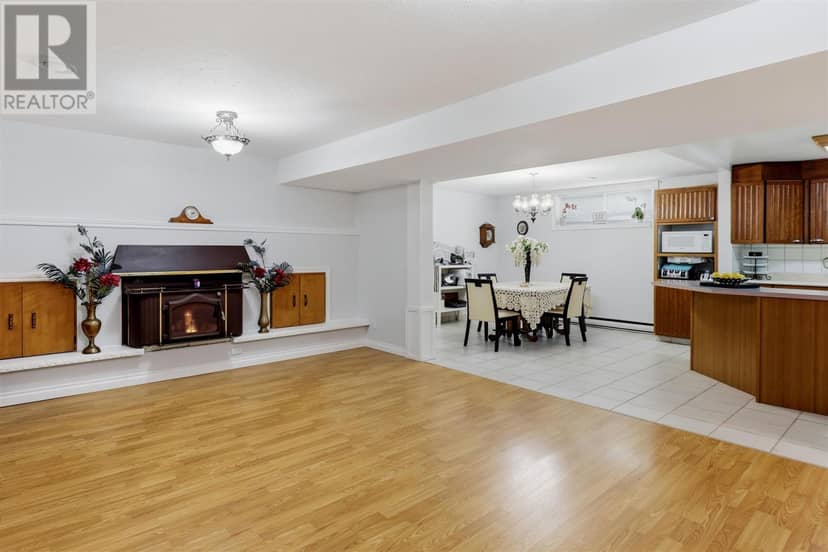 305 Reid ST — photo 27 of 40