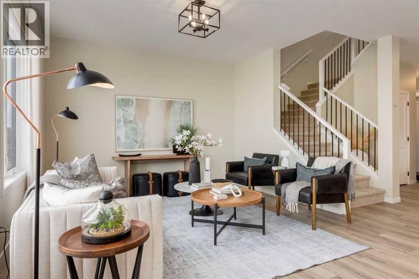 312 Montrose Crescent SE — photo 15 of 32