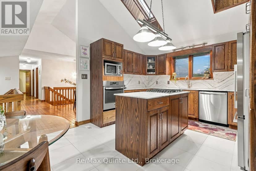 40 Wallbridge Circle — photo 17 of 40